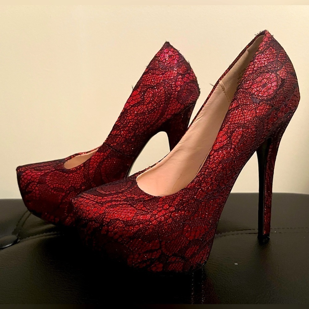 ⭐️ Sexy black and red lace high platform heels 👠- size 6 - Picture 10 of 10